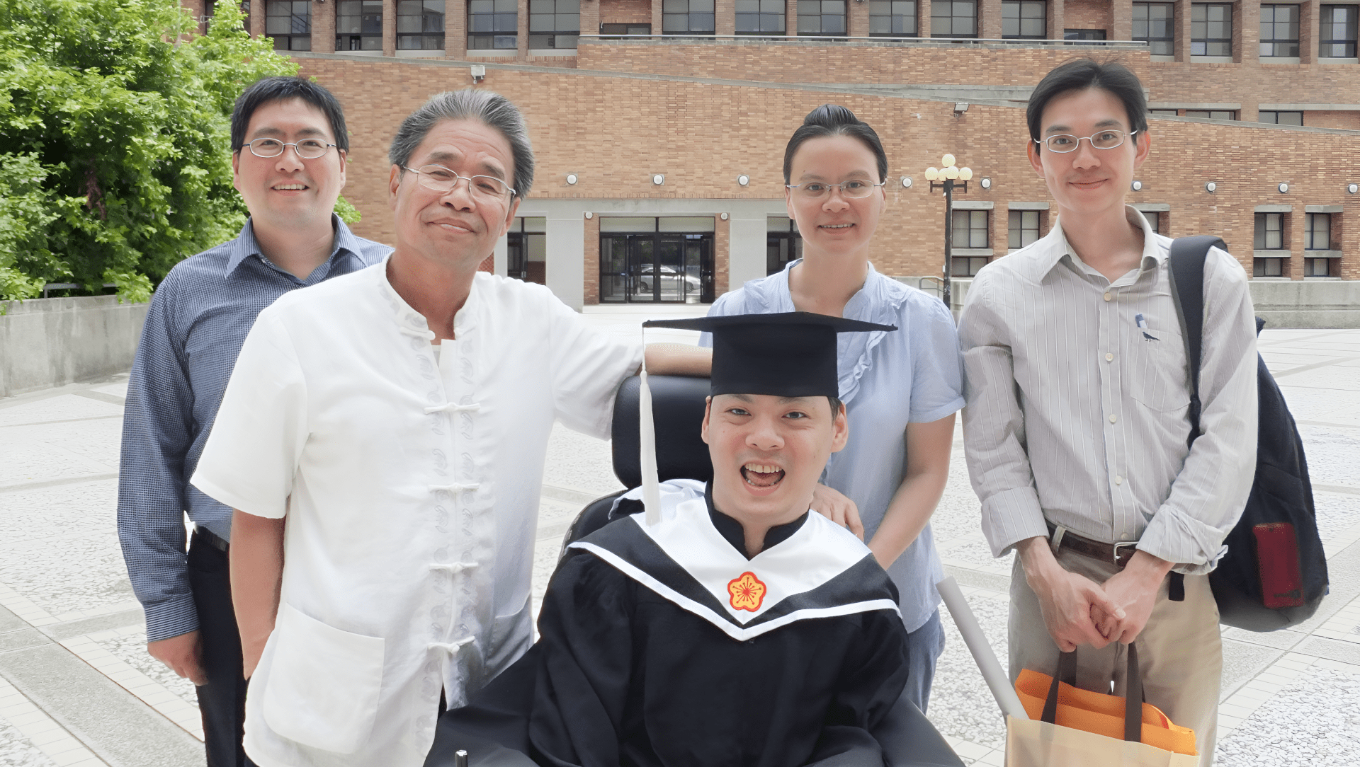 無痛操作！Eyeplayer 給銘哲更舒適的電腦使用體驗